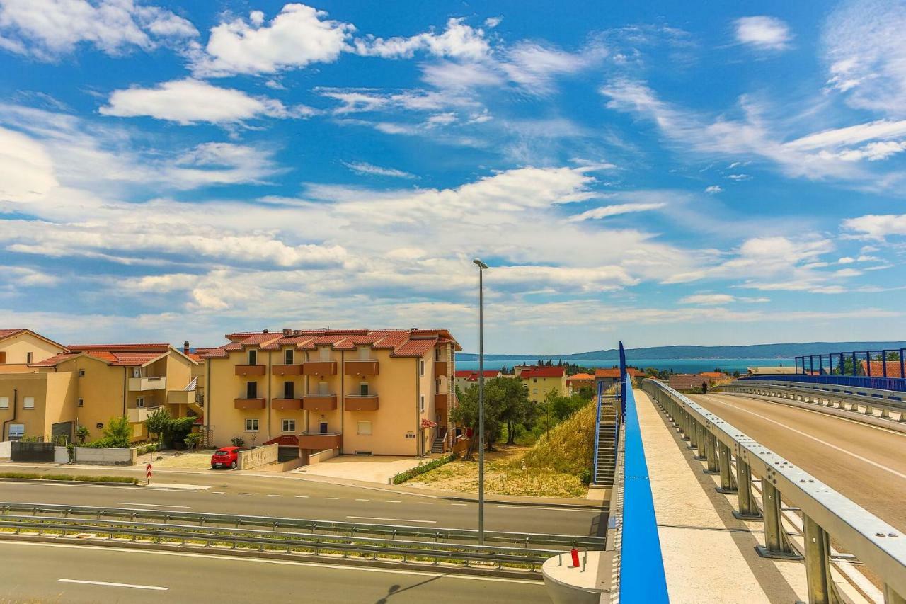 Apartmani Ana Kaštela Kültér fotó